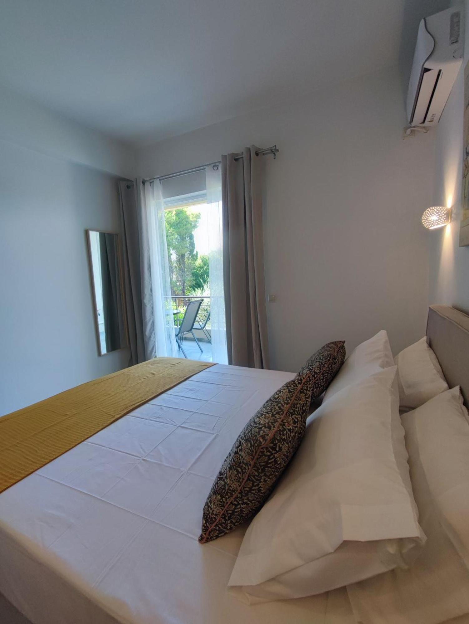 Coritos Holiday Apartments コントカリ エクステリア 写真